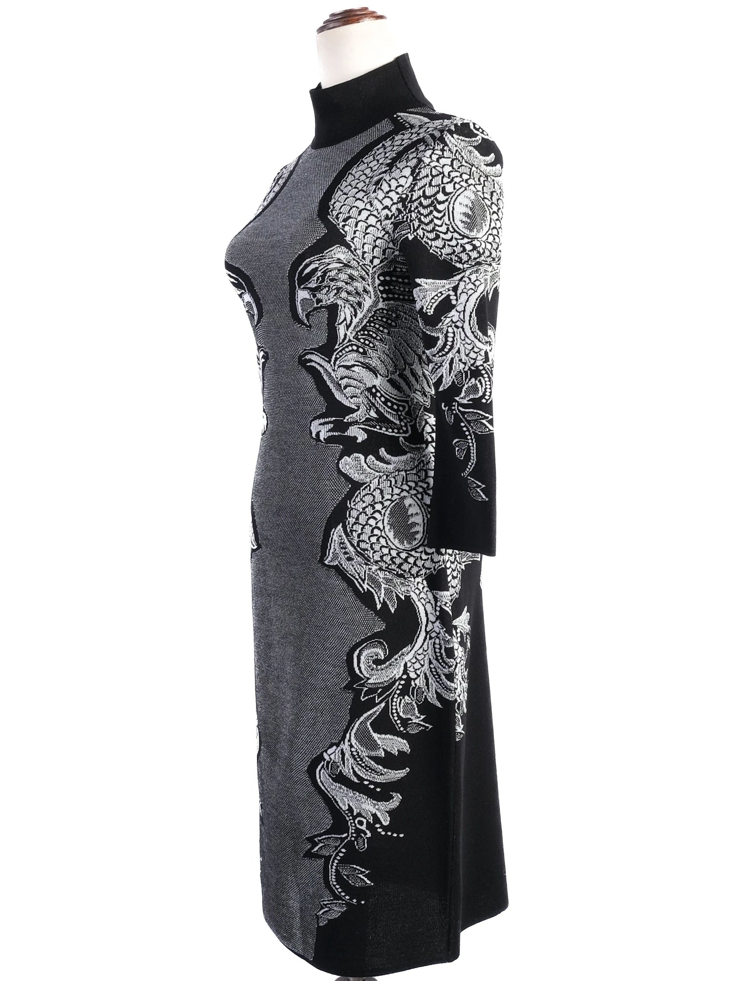 excellent roberto cavalli black knit dress m with intricate white patterns
