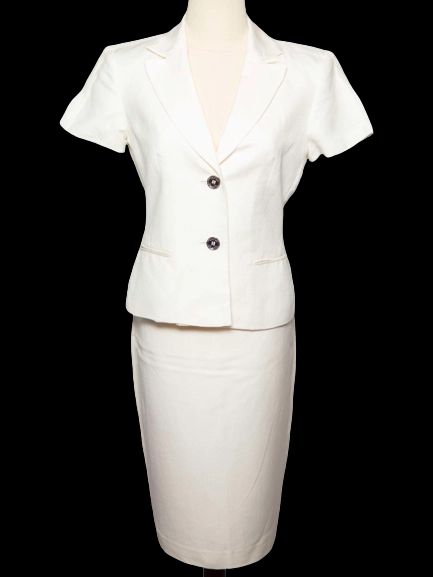 calvin klein white women's business suit xs excellent condition