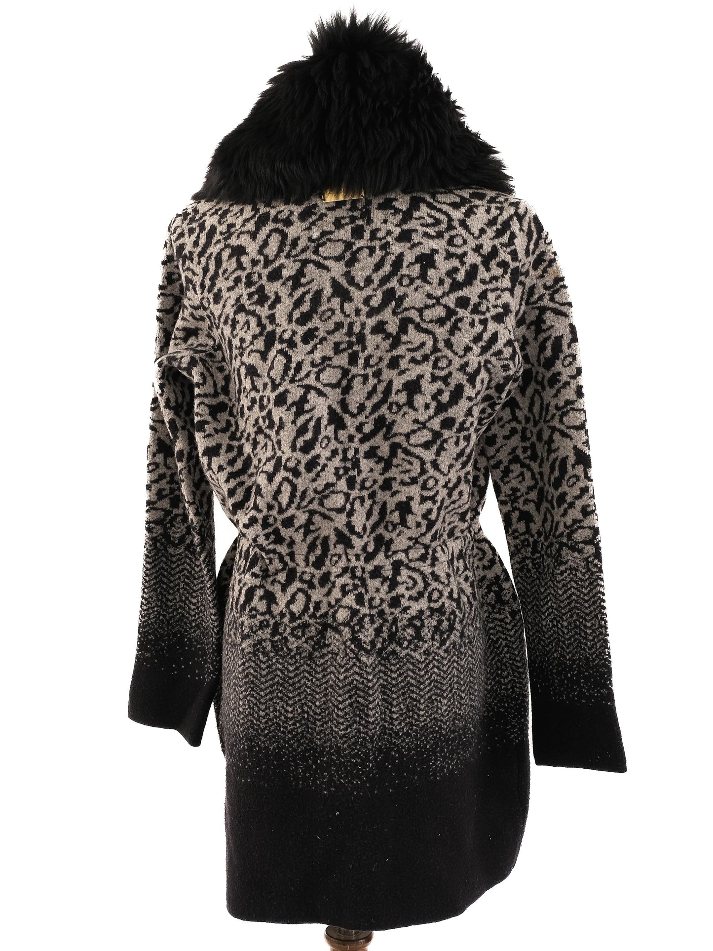 excellent escada women's coat gray black leopard pattern size xs