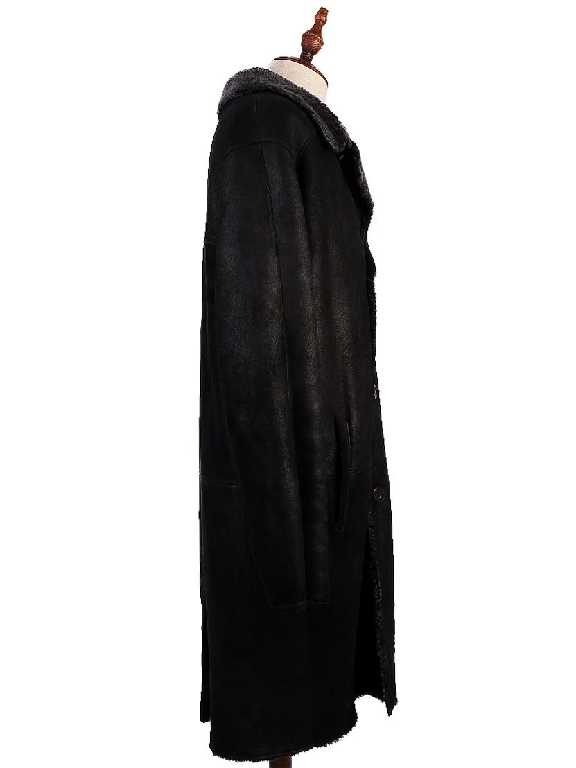 average mario botticelli black coat with textured fur-like collar