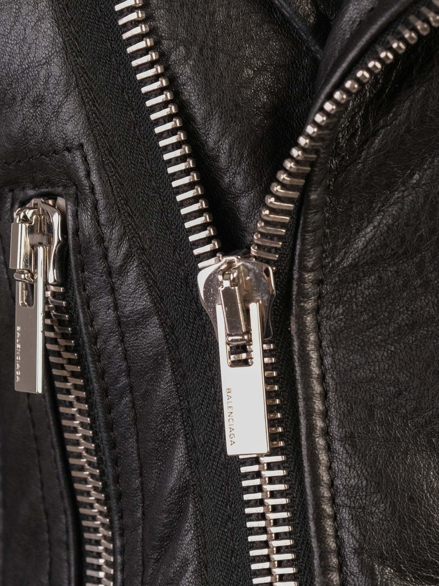 excellent balenciaga black leather jacket with shearling collar, size s