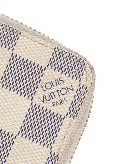 Excellent Louis Vuitton Checkered Leather Wallet with Gold Zipper