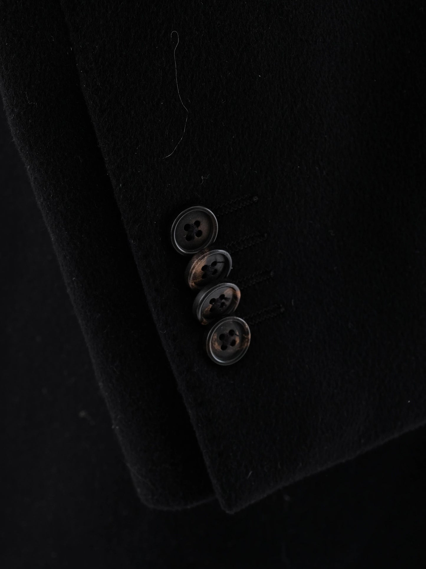 excellent smalto black cashmere coat with fur collar size xl