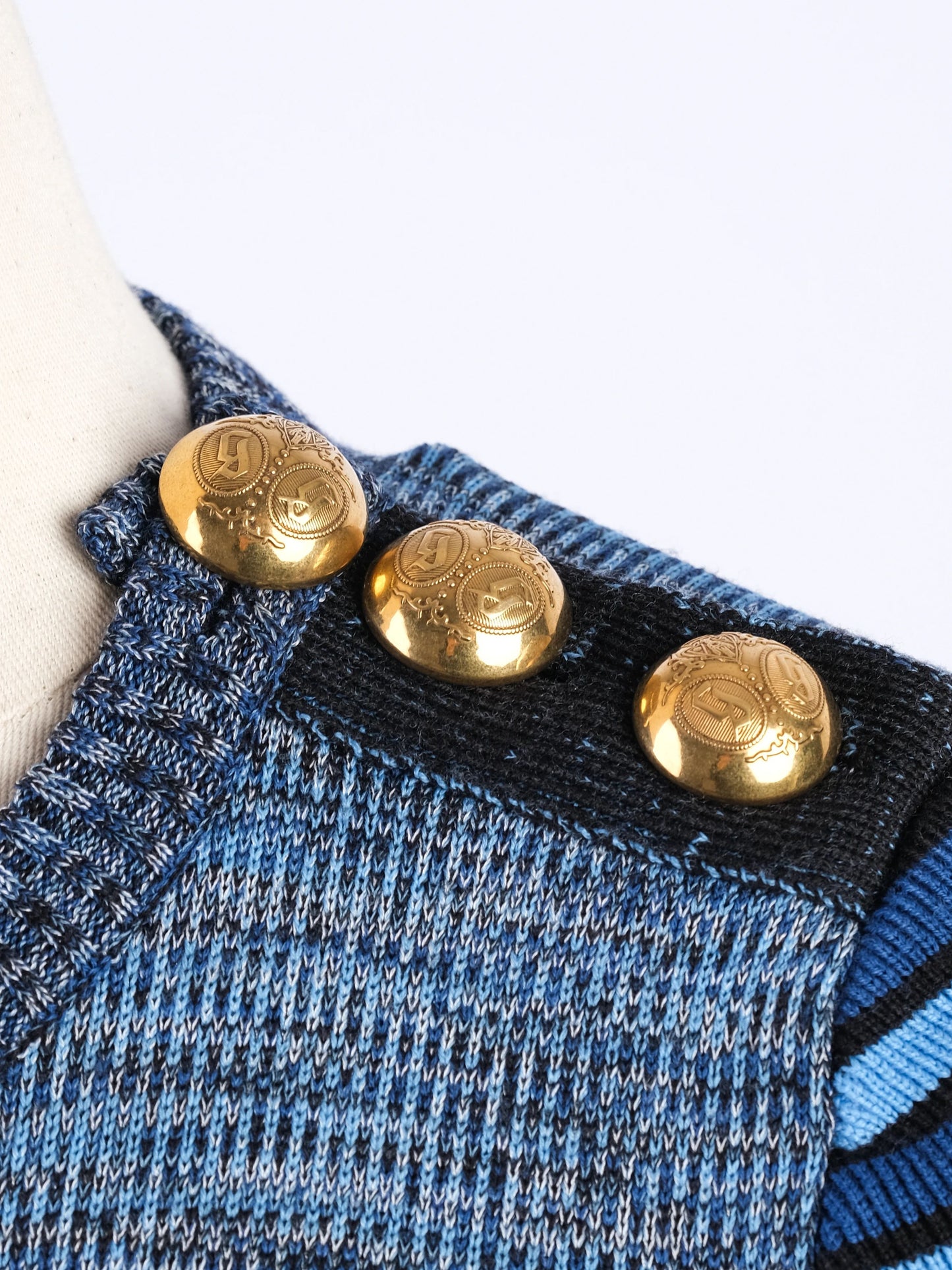 excellent gucci womenõs blue wool sweater xs with striped sleeves