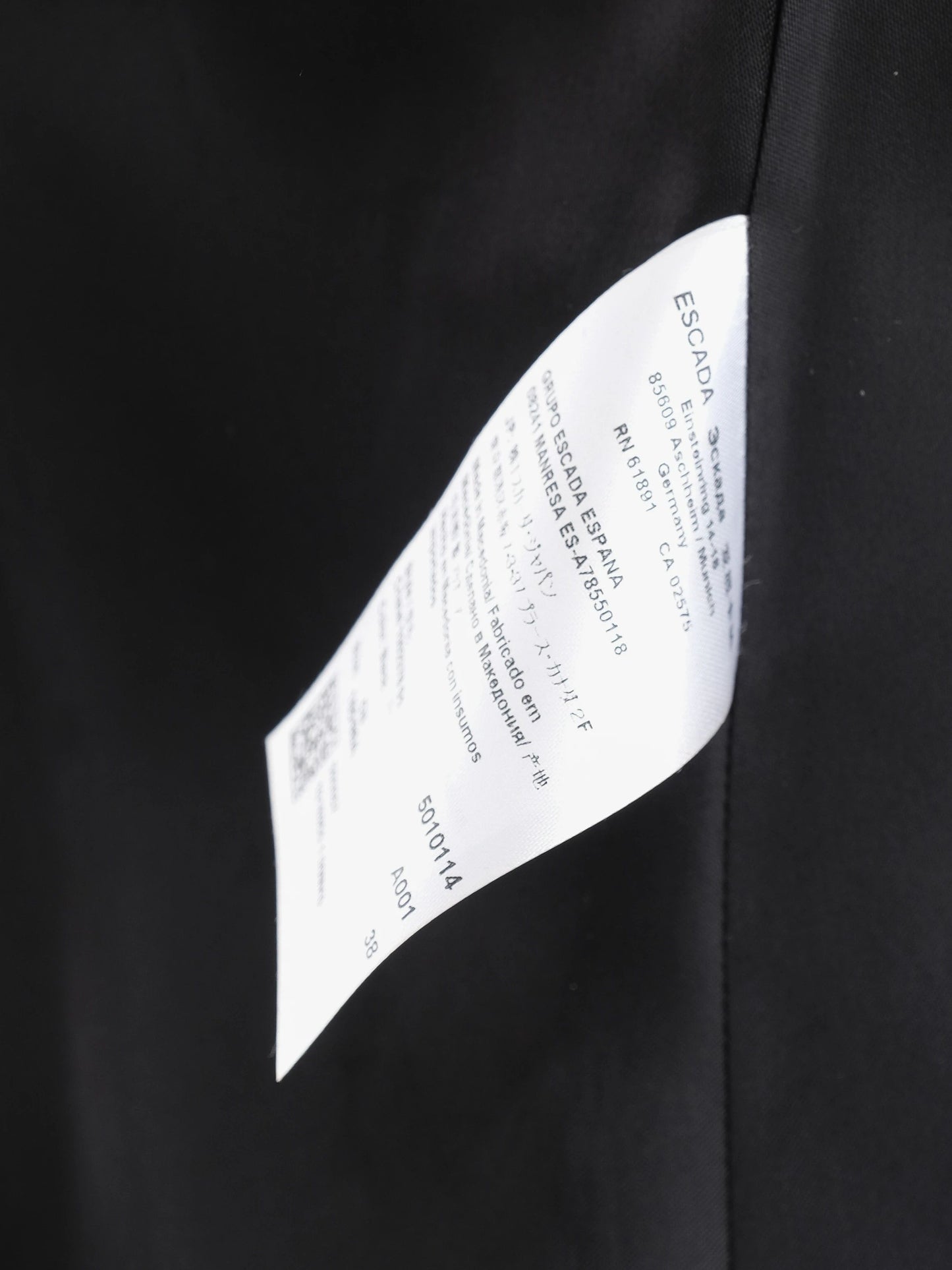 excellent escada black wool coat size m long sleeve tailored fit