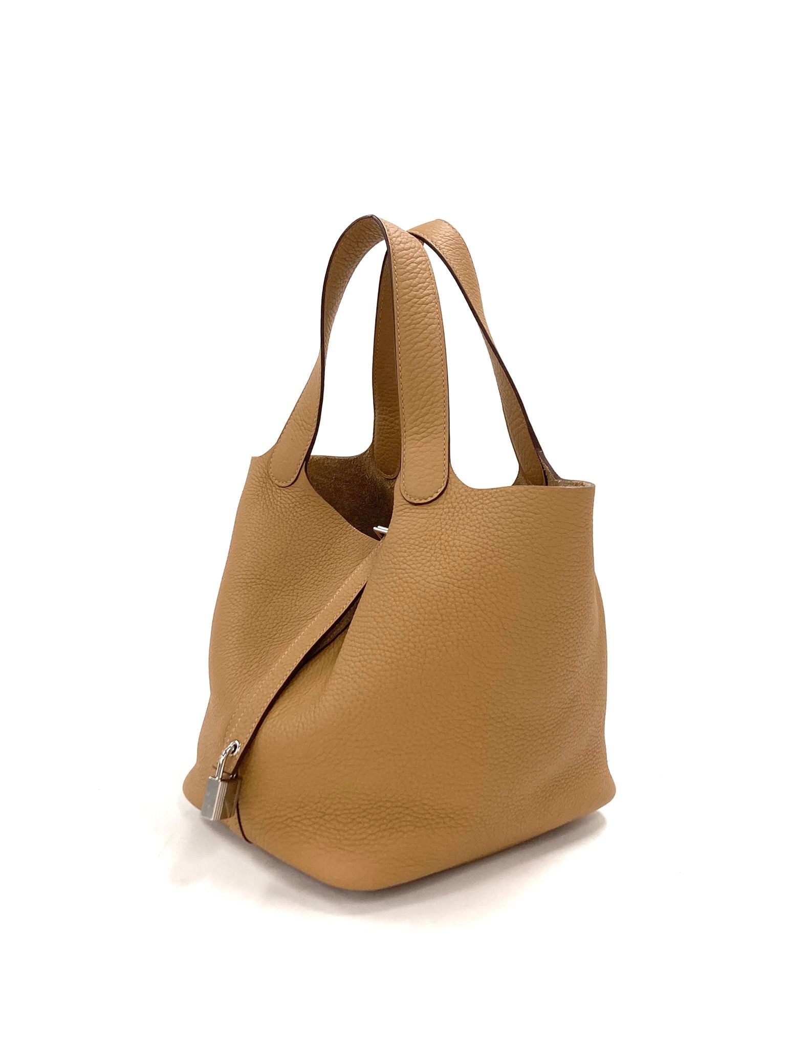 Hermes Beige Picotin MM,Taurillon Clemence PHW  Z Stamp