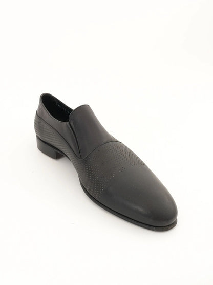 Excellent Black Leather Slip-On Dress Shoes Size 42 for Men