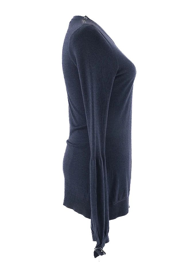excellent burberry blue silk sweater size m with button details