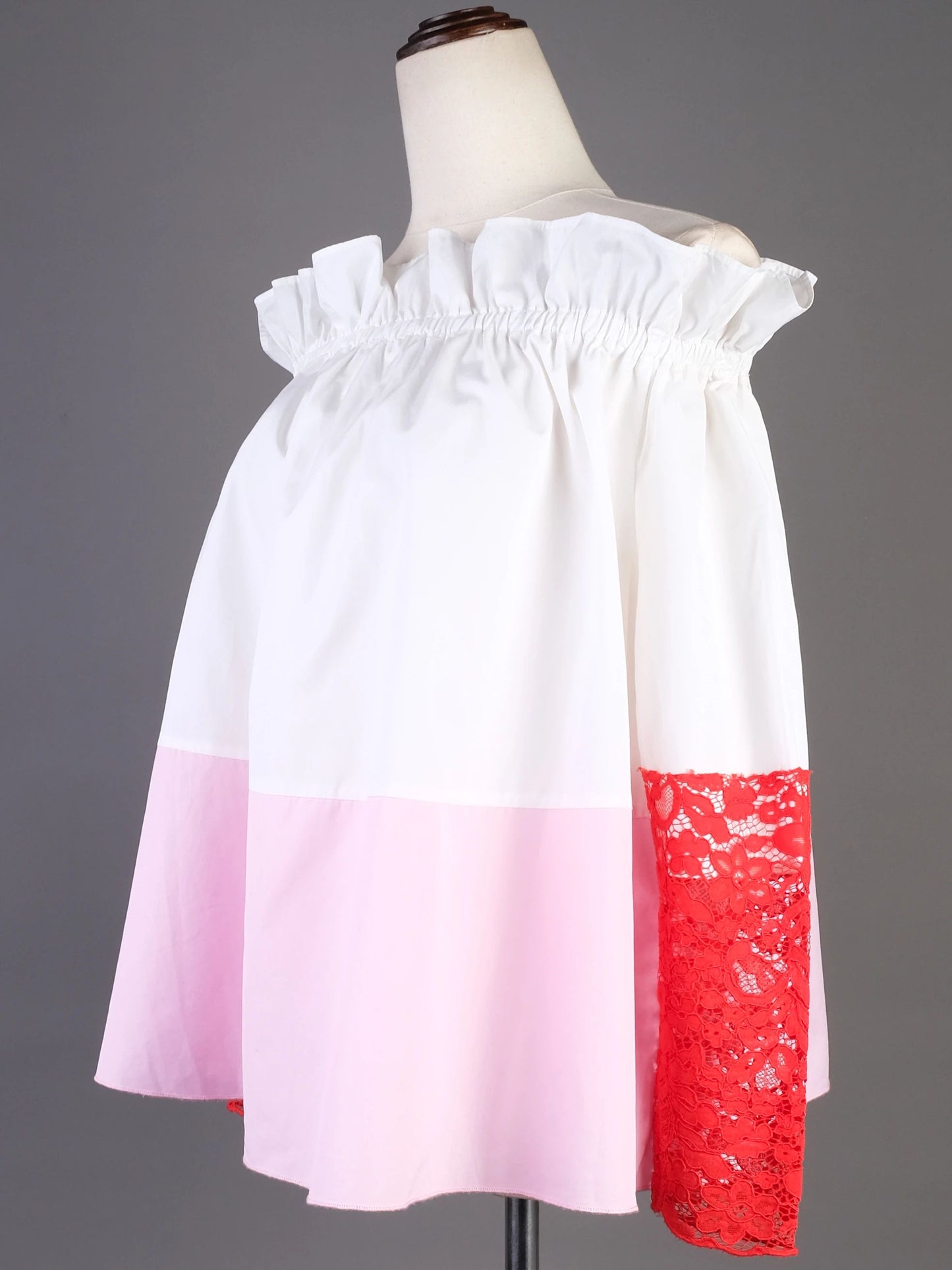 sportmax excellent condition off-the-shoulder top size s ruffled neckline