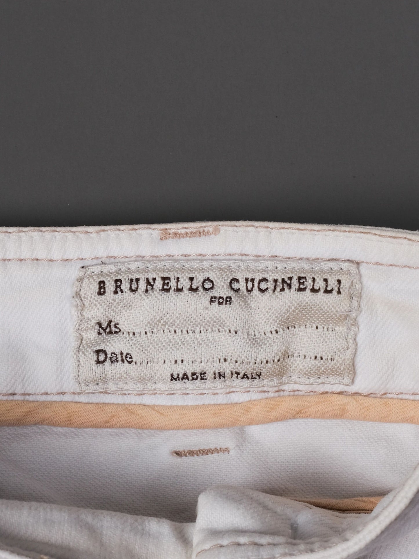 excellent brunello cucinelli white tapered leg pants size xl