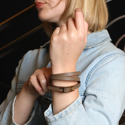 Hermes Hapi 3 leather and gold plated metal bracelet