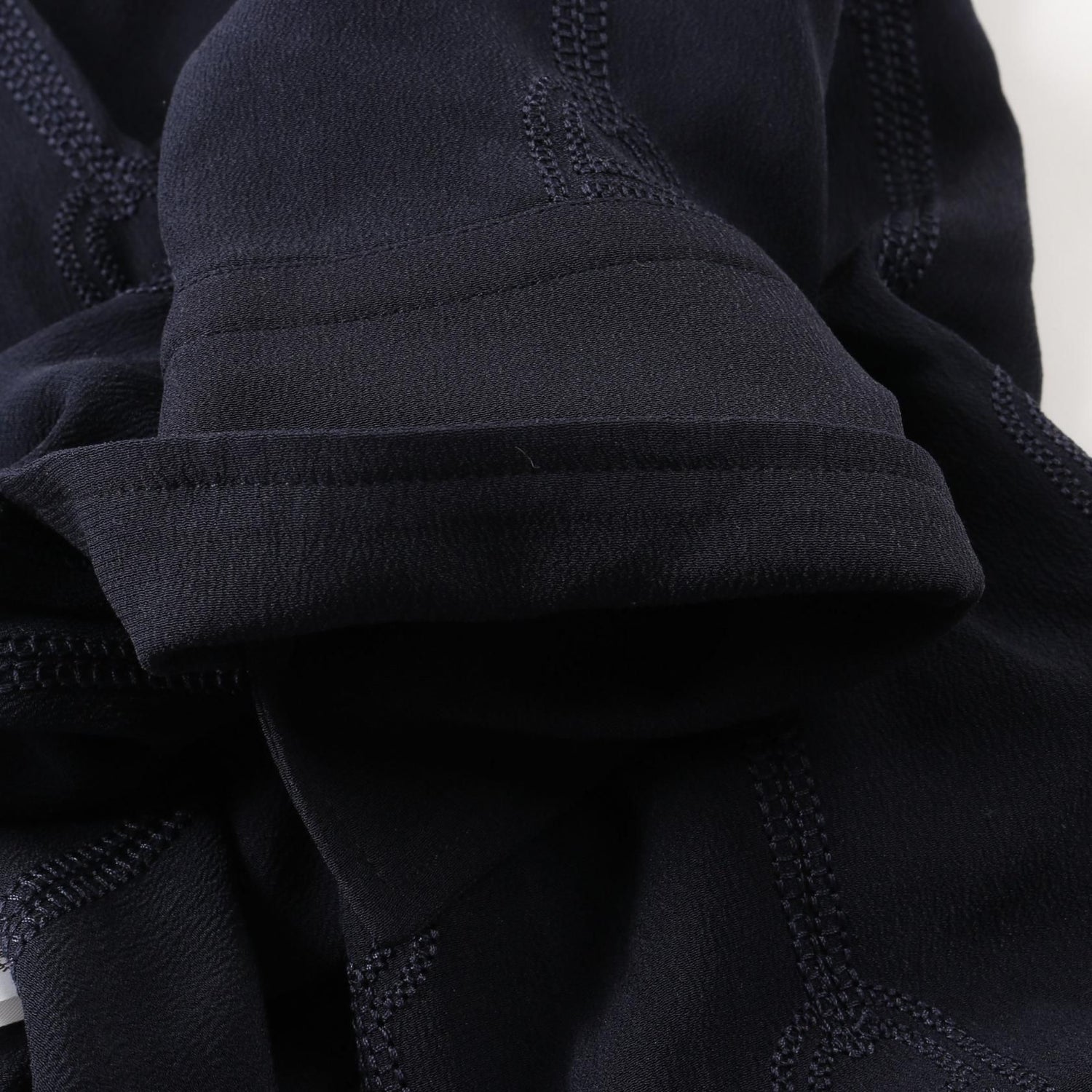 Hermes Chne Dunkel Other Tops Navy Silk 3e 0609dv