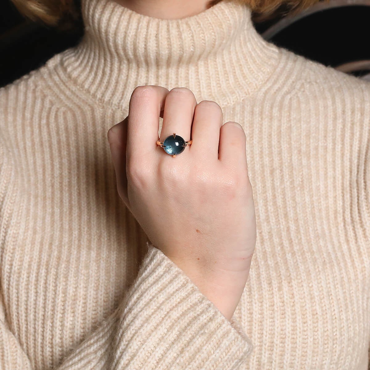 pomellato veleno topaze and gold ring