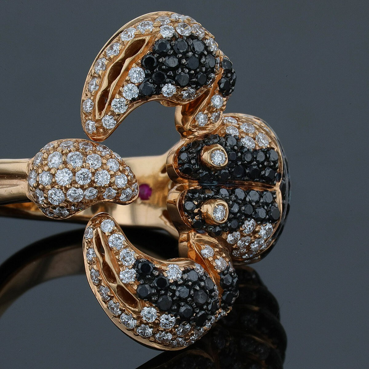 roberto coin diamonds and gold ring