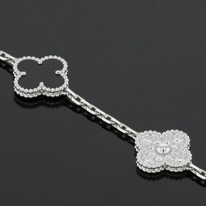 Van Cleef & Arpels Alhambra onyx, diamonds and gold bracelet