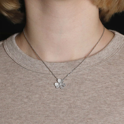 Van Cleef & Arpels Frivole diamonds and gold necklace