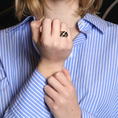 Van Cleef & Arpels hematite, diamonds and gold ring