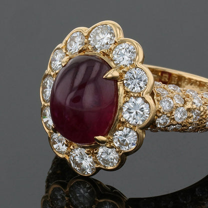 Van Cleef & Arpels ruby, diamonds and gold ring