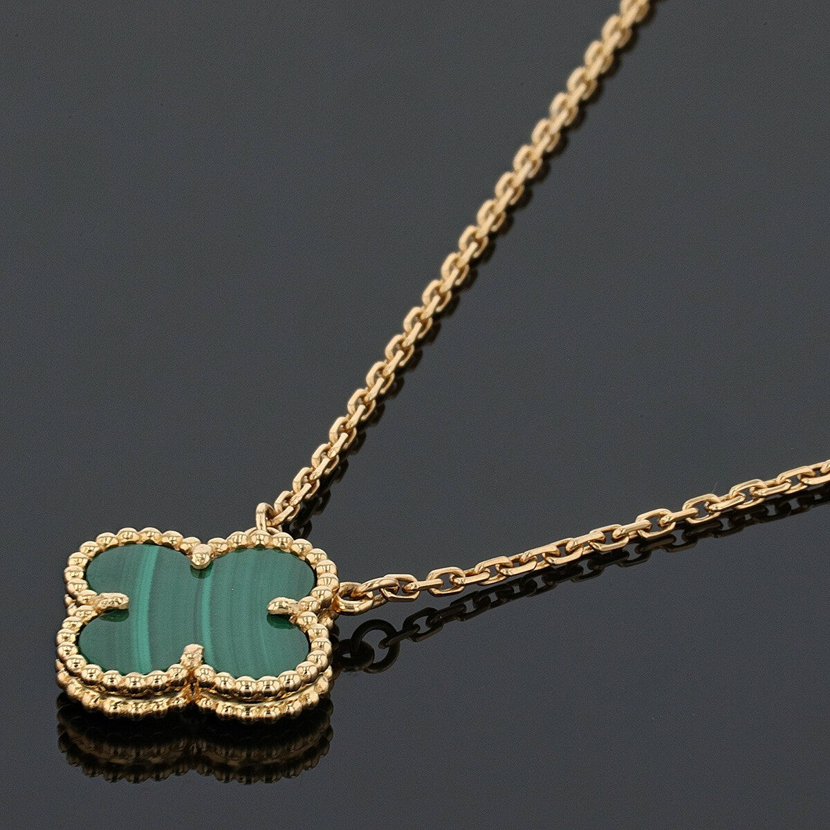 van cleef & arpels vintage alhambra malachite and gold necklace