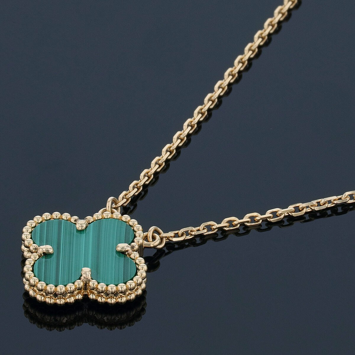 van cleef & arpels vintage alhambra malachite and gold necklace