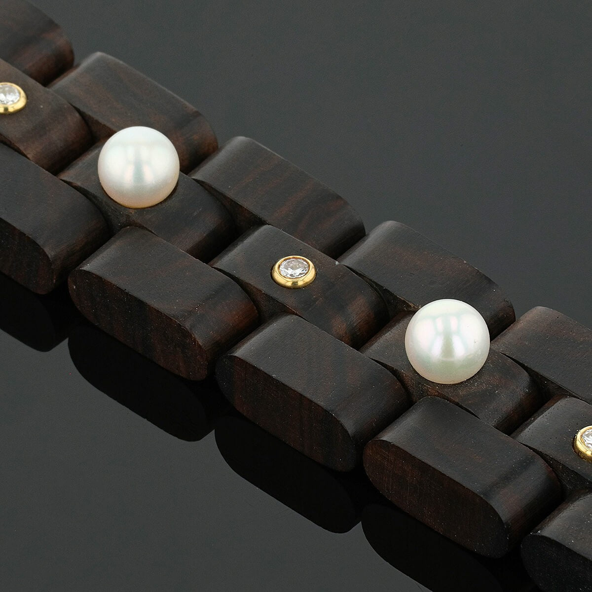 wood, pearls, diamonds and gold bracelet